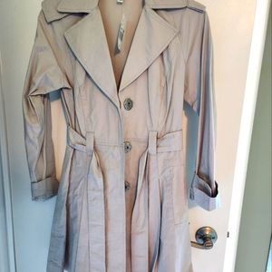 Cabi - Trenchcoat, Mid-Length, size XS, in tan